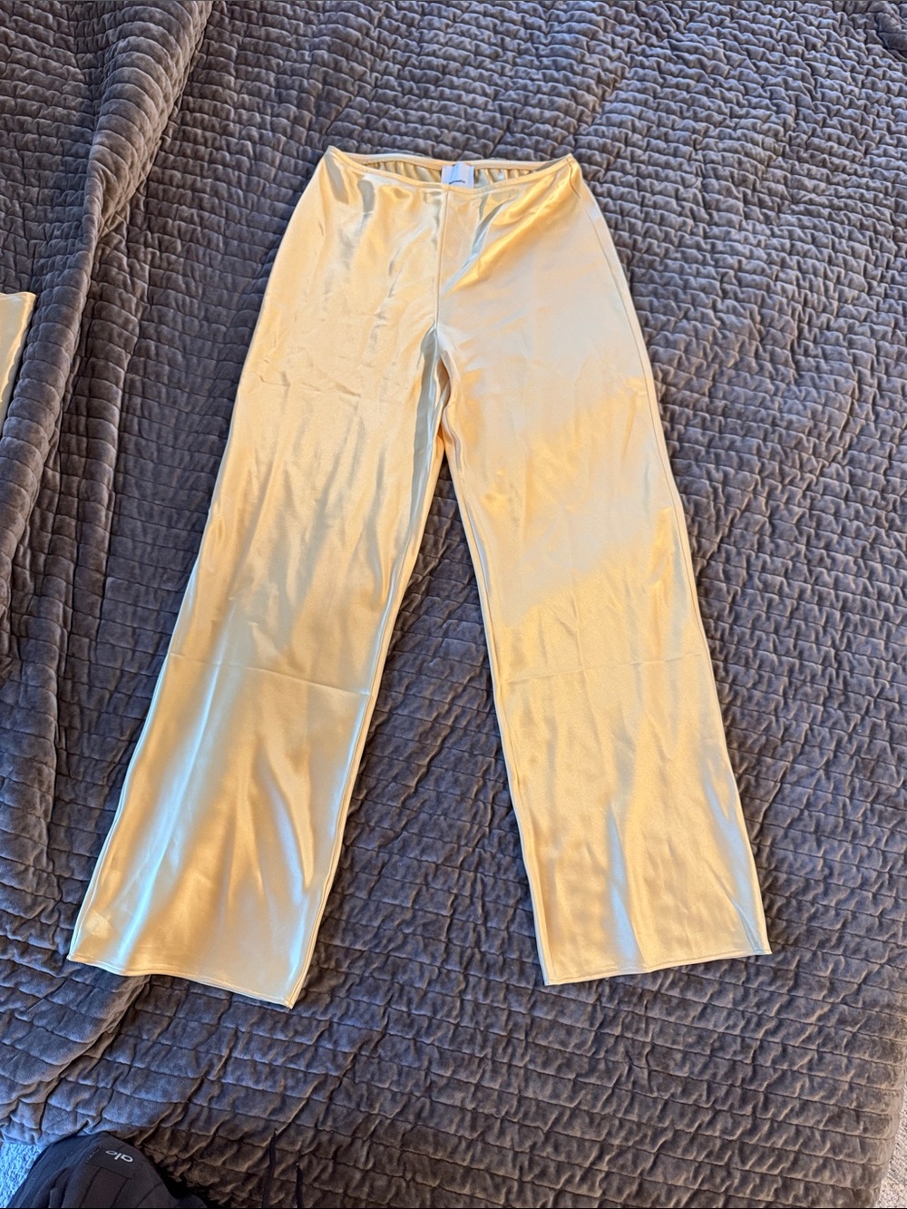 Reformation Gale Satin Mid Rise Bias Pant Yellow - Size S